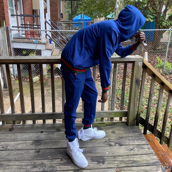 Meet your Posher, Craig - Picture 1 of 1